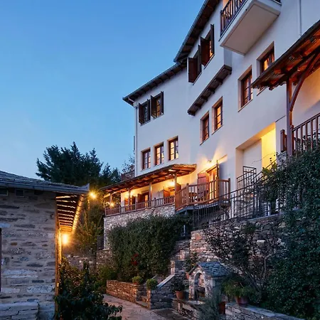 Dryades And Hotel 3*