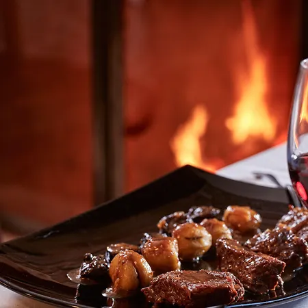 Dryades And Hotell 3*